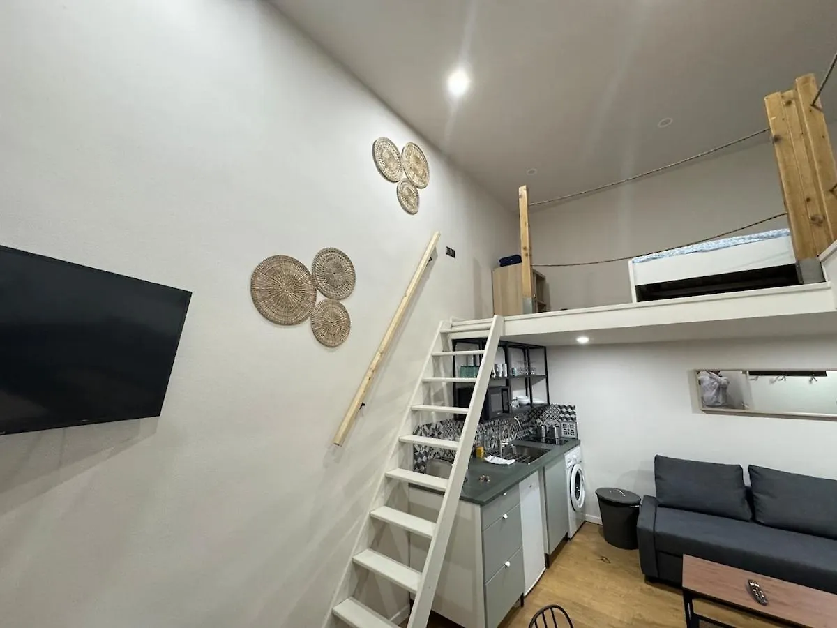 Cosy Air-Conditioned Studio Terrace Λυών Διαμέρισμα